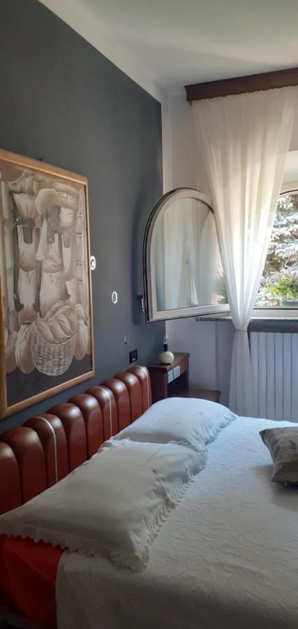 A Casa Di Lara Bed and Breakfast Beura Buitenkant foto