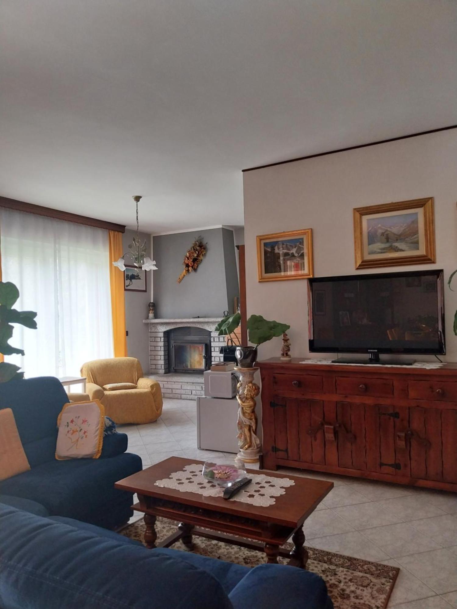 A Casa Di Lara Bed and Breakfast Beura Buitenkant foto